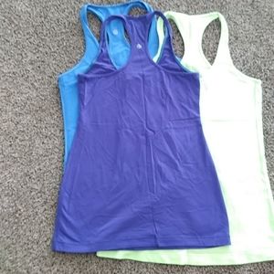 Three Lululemon Tank tops medium size 8 /10